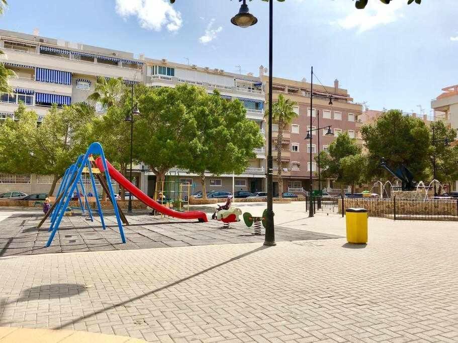 Apartamento Pink Sweet Home Торрев'єха Екстер'єр фото
